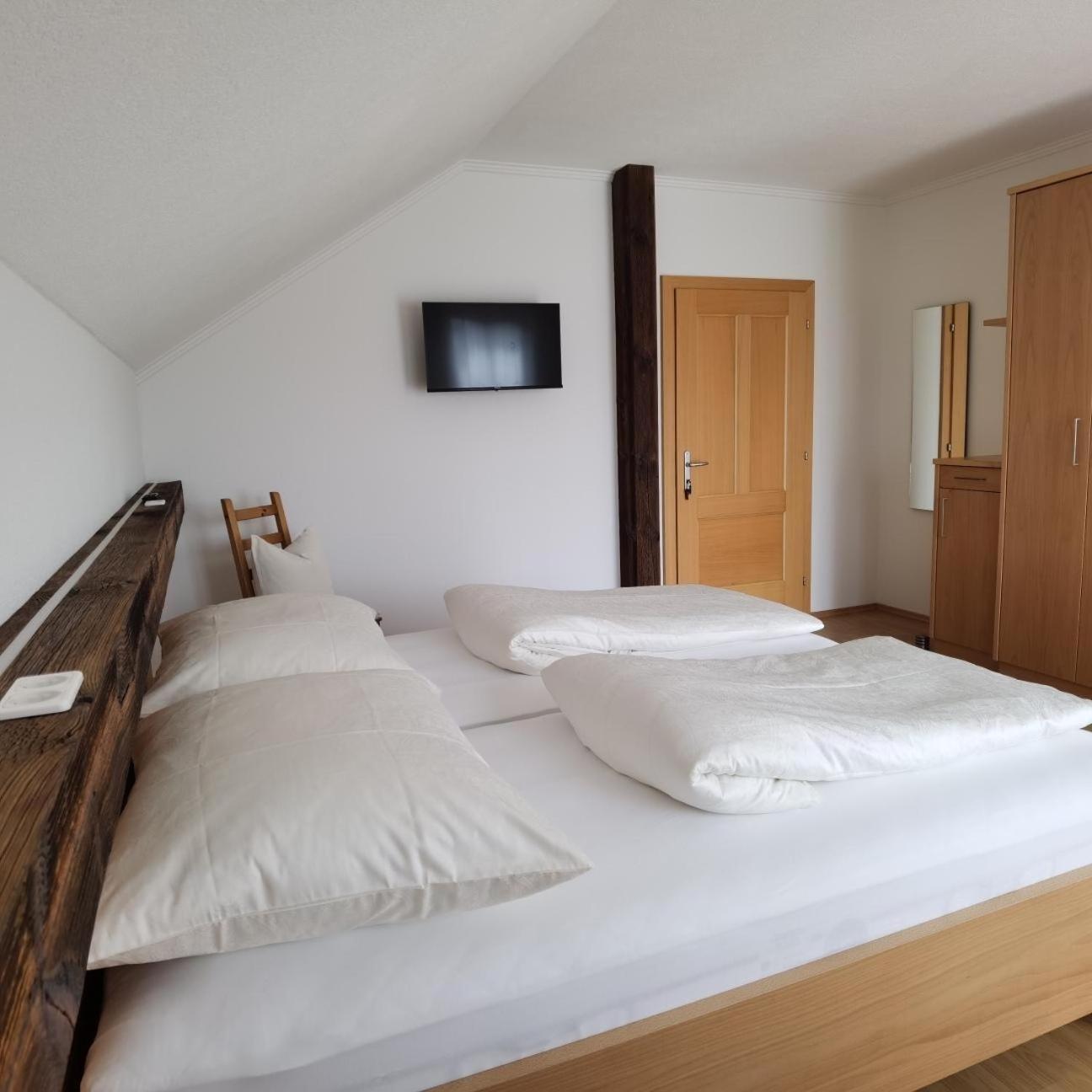 Privatzimmer Am Weinbrunnen Vorchdorf Exterior photo